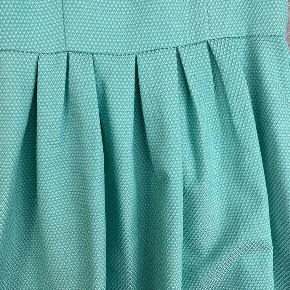 The Clothing Co Dress Womens Medium Green Halter Open Back Beaded Lace Zipper - Picture 8 of 15